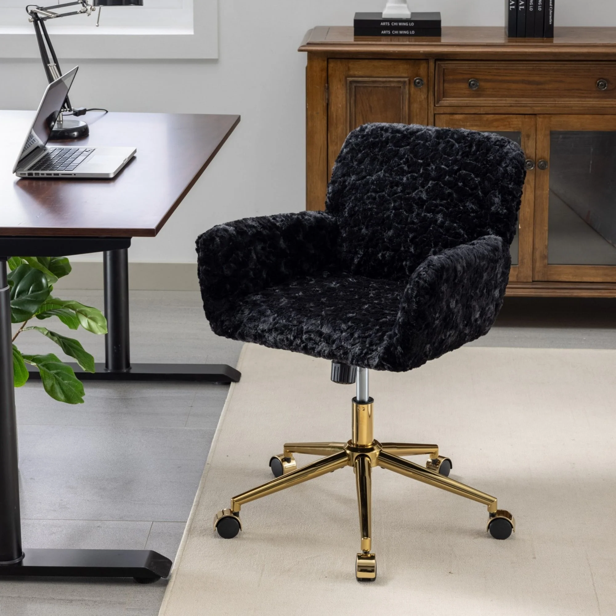 Modern Style Adjustable Office Chair Swivel Office Chair