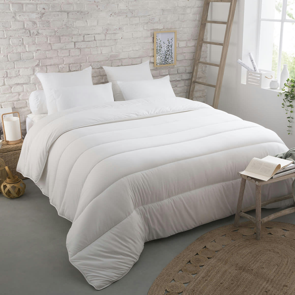 - Couette Respirante Tempérée 240x260 cm - DUNLOPILLO