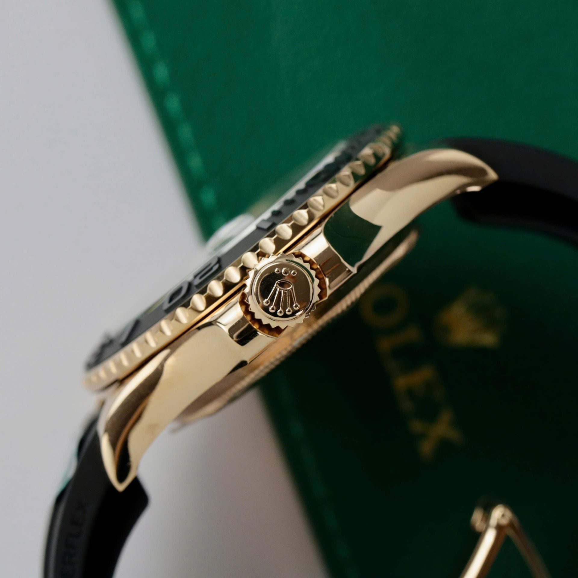 Rolex Yacht-Master RG Plated Black Dial 40mm Oysterflex Super Clone