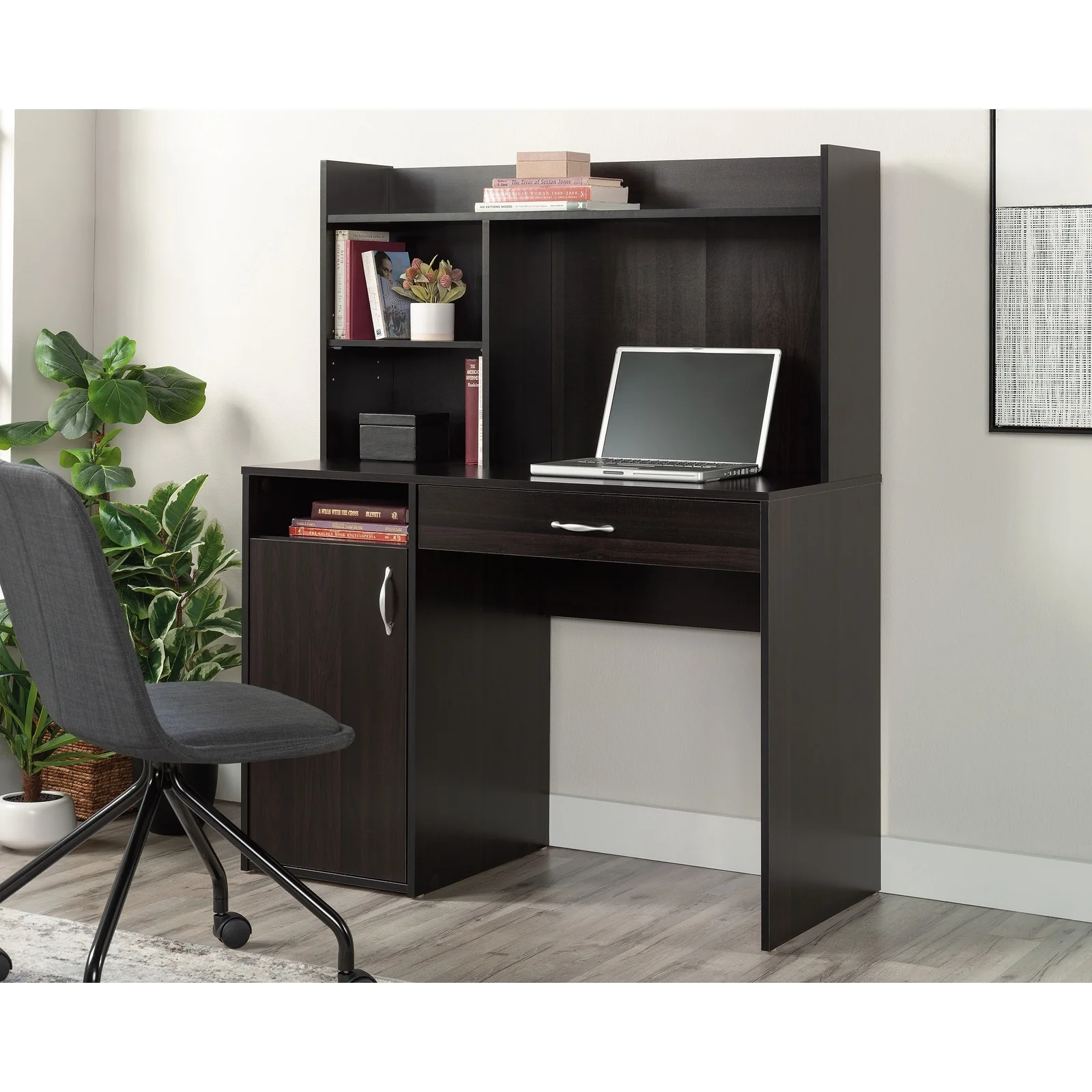 Beginnings Desk W/hutch