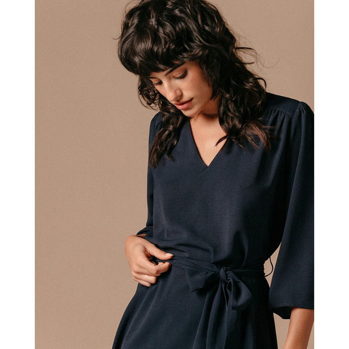 Robe courte Lena, ceinture col V manche 3/4