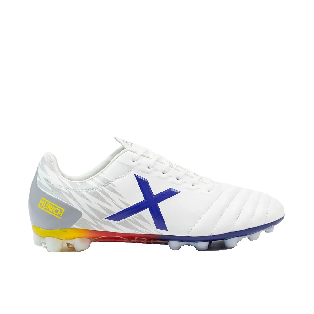 Munich Arenga 316 football boots