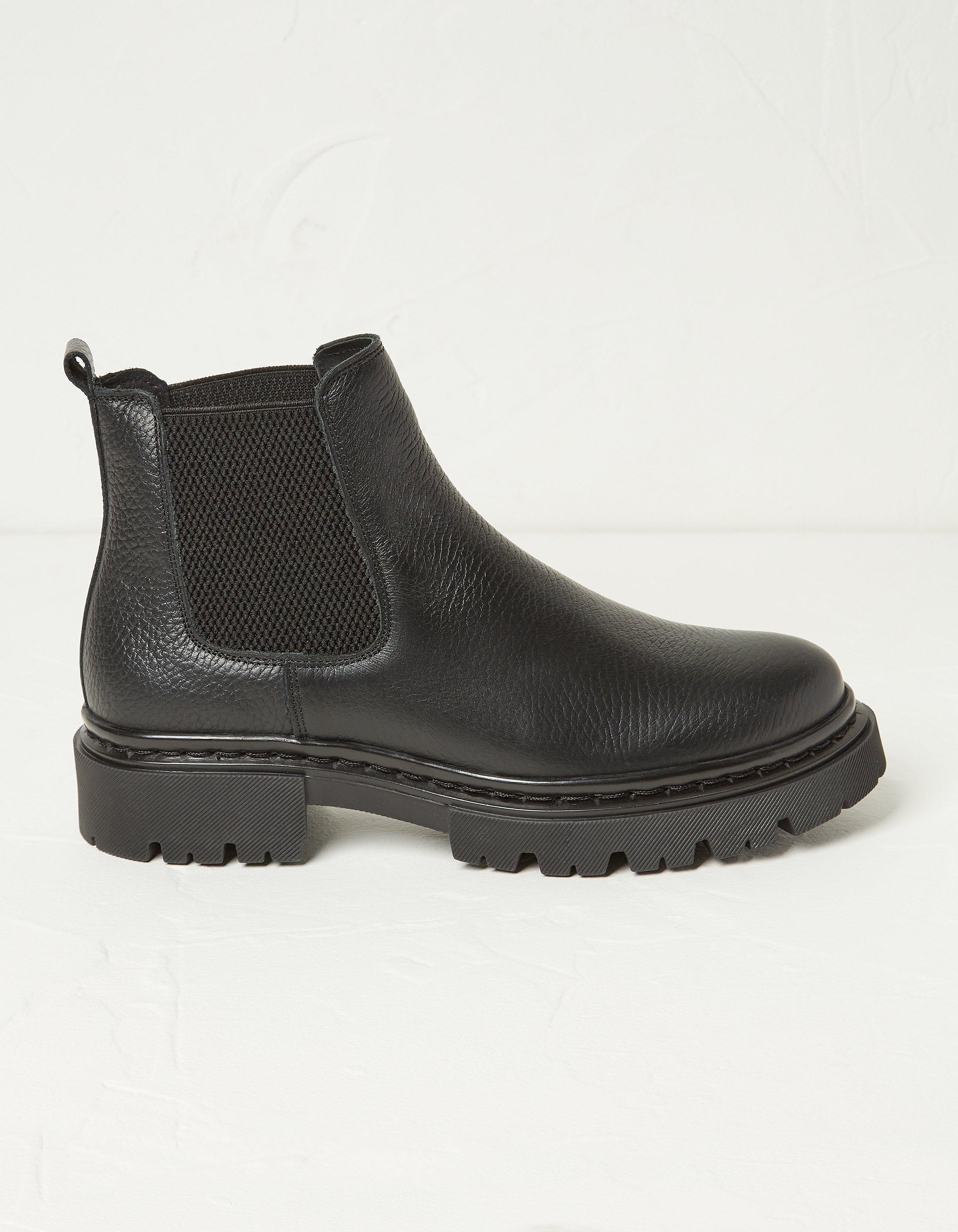Laura Chelsea Boots