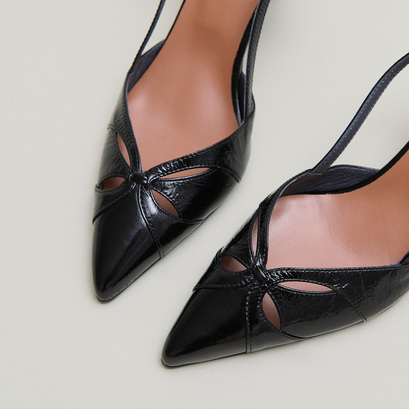 Escarpins slingbacks à bouts pointusen cuir brillant noir | DAMOUR