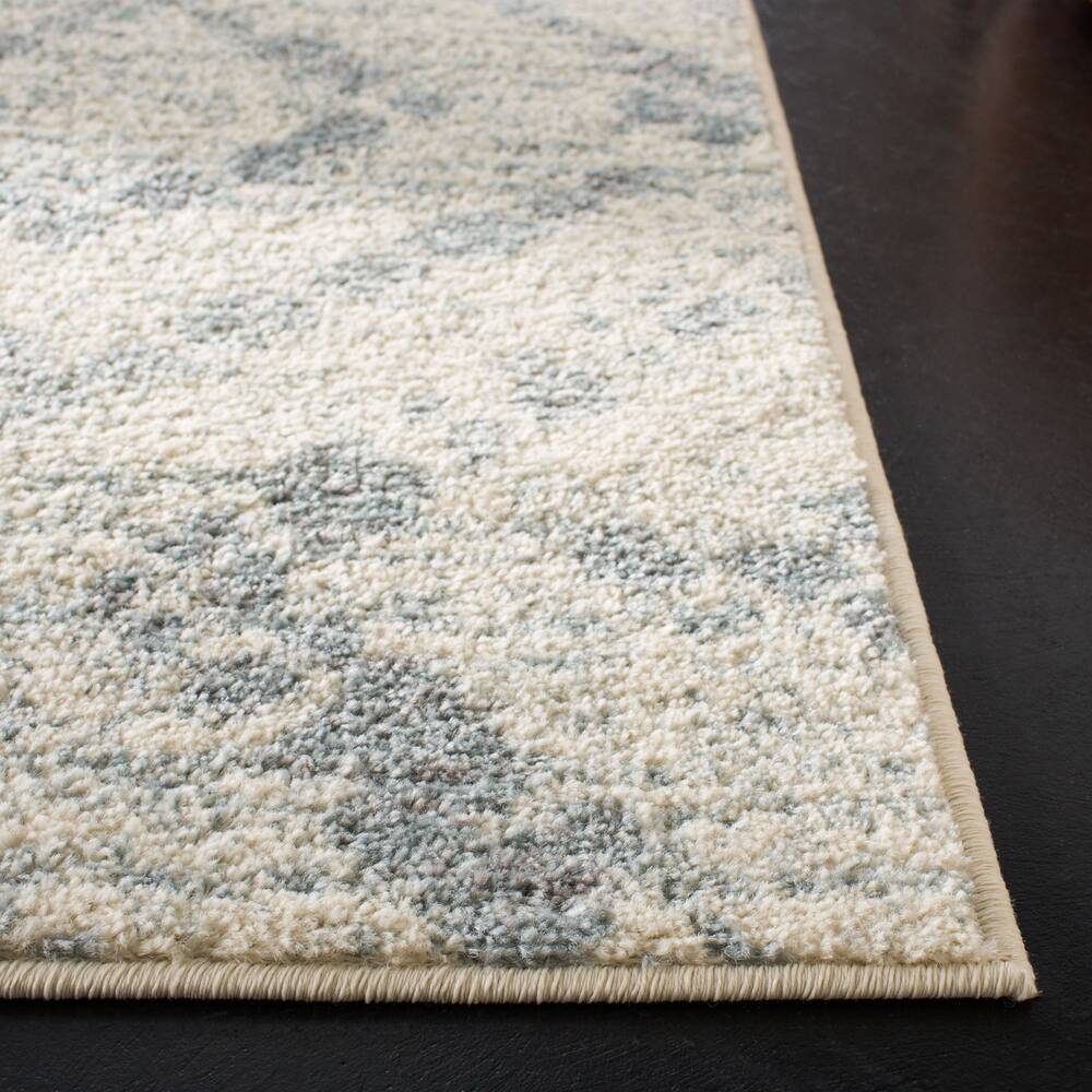 Safavieh Adirondack 131 Rug, Ivory/Light Blue