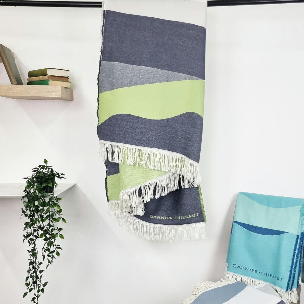 VAGUES TERRE - Plaid  pur coton vert 130x170