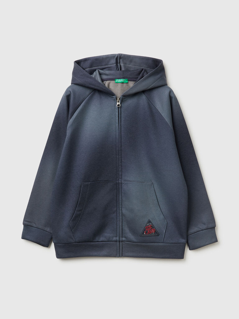 Sweatshirt with shaded-effect print