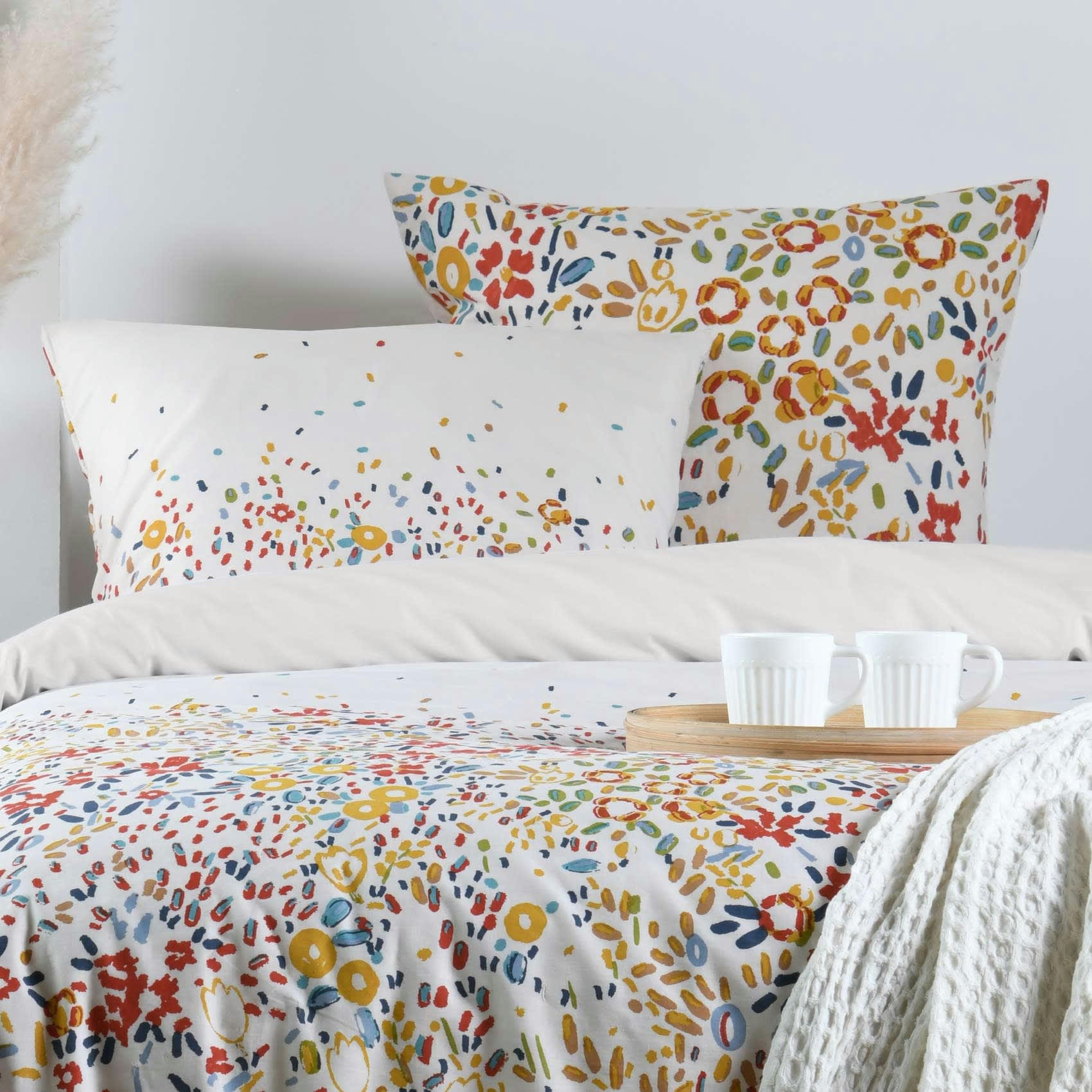 - Parure de lit  esprit liberty coton blanc 240x220 cm