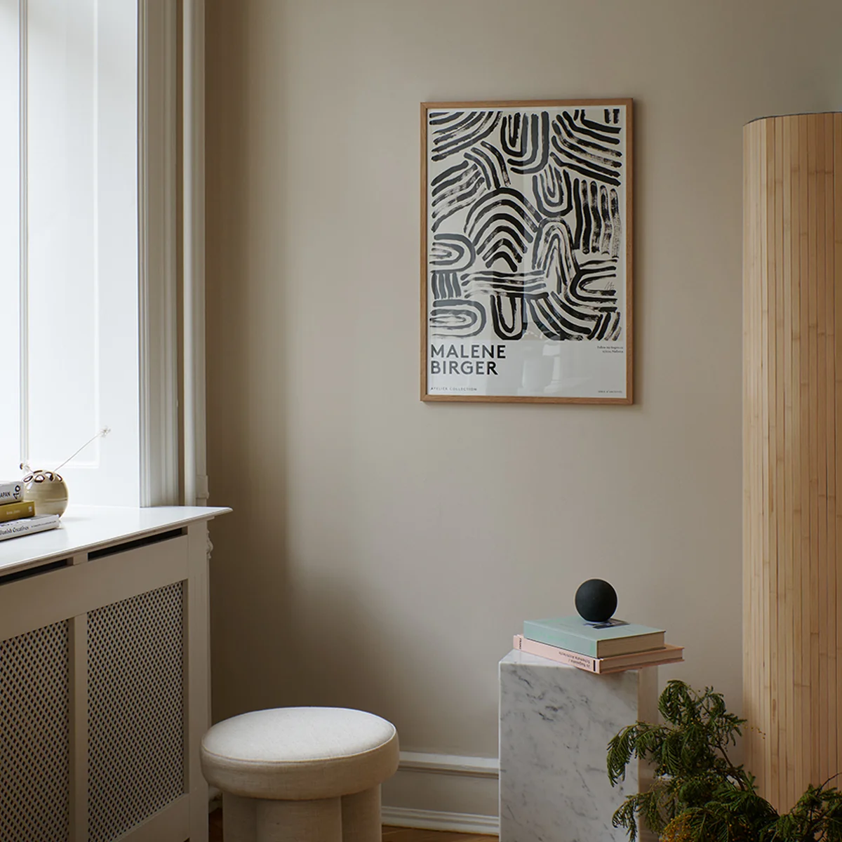 The Poster Club - Follow My Fingers von Malene Birger, 50 x 70 cm