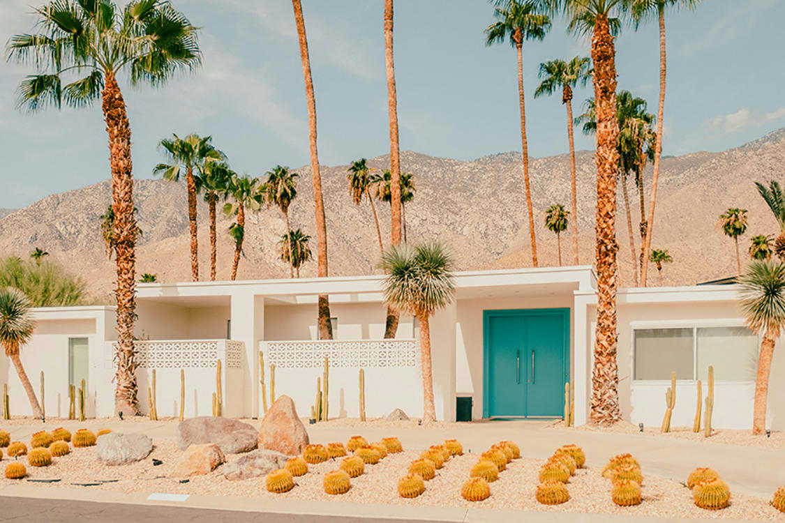 ENTRÉE SARCELLE - Photographie d'art d'Anthony Arbet 60x90 cm sur plexi