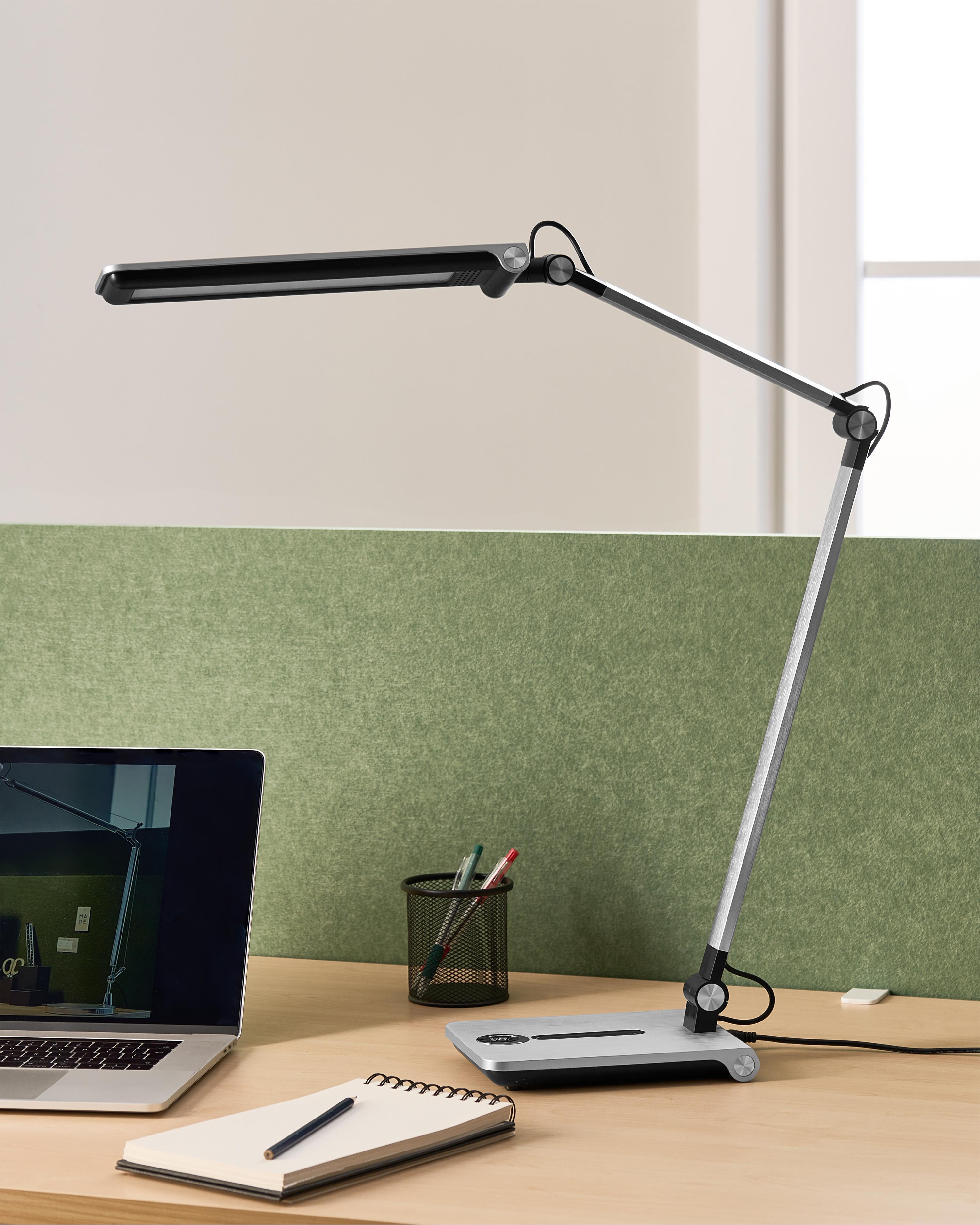 LED Desk Lamp AQUILA with Dimmer Silver