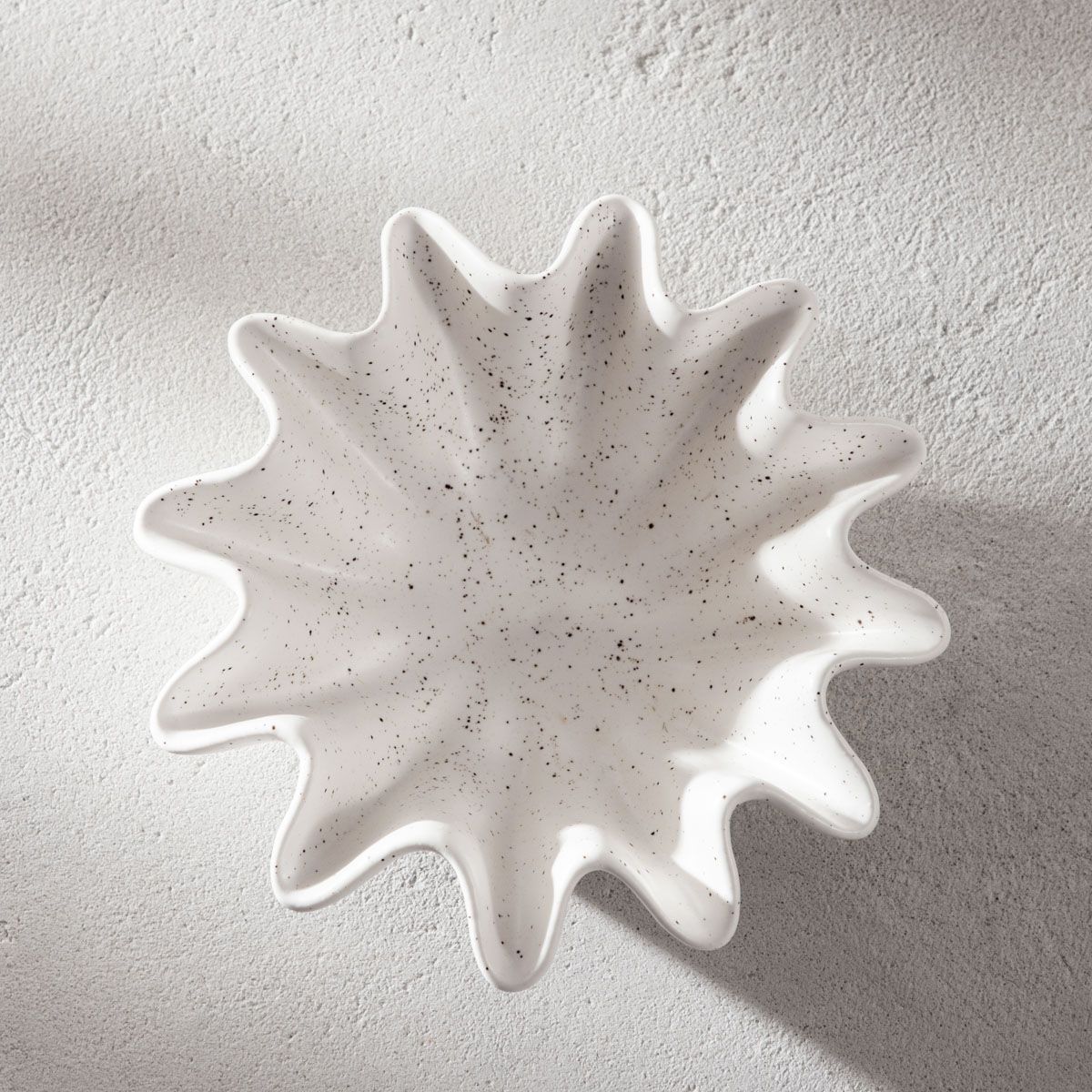 Misa dekoracyjna EVANIA ceramiczna biała 19x19x6 cm