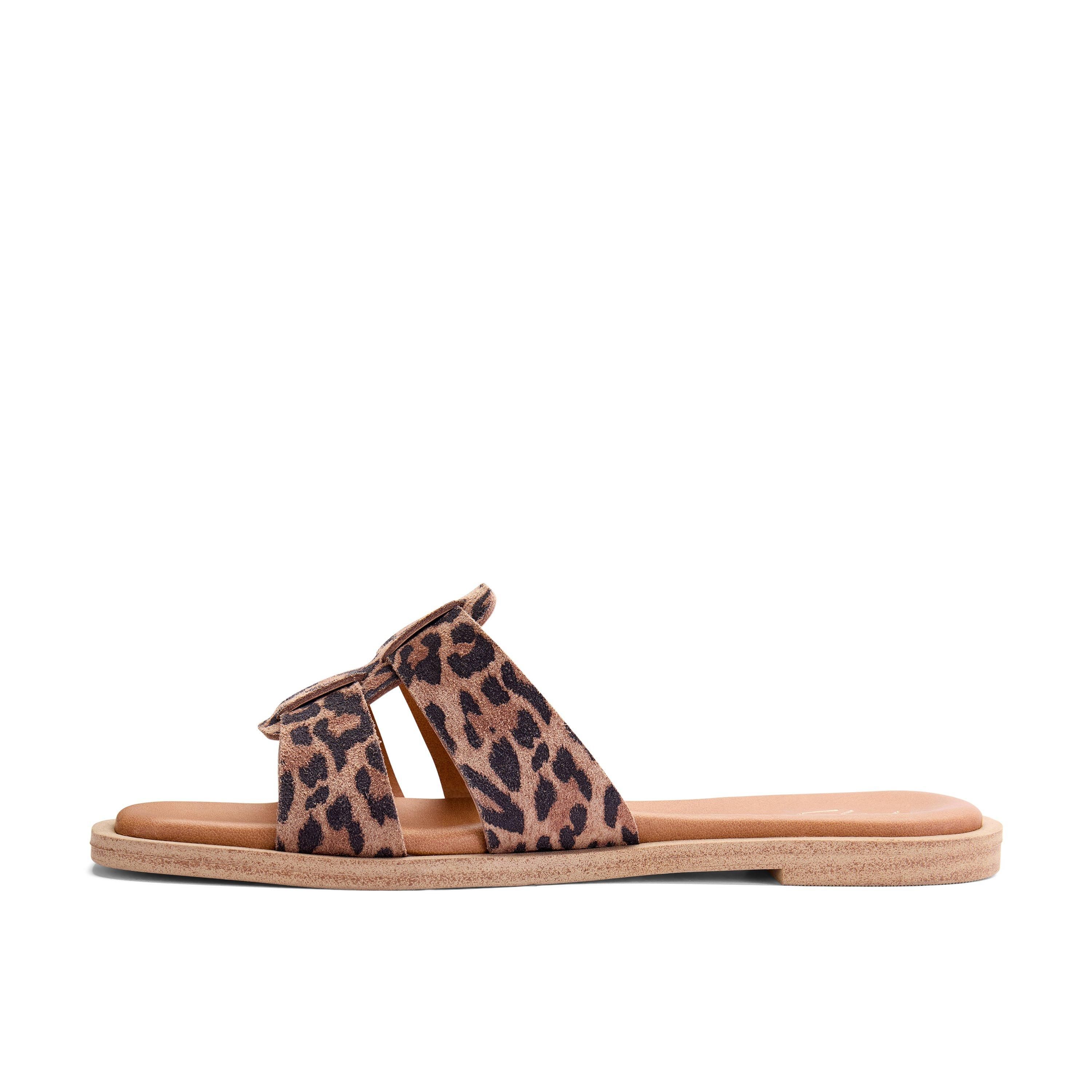 Clarks Trala Slide Leopard Print Flat Sandals,Sliders