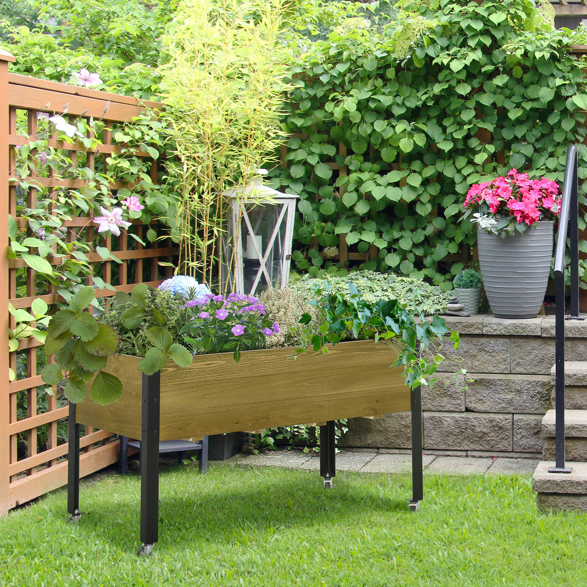 - Jardinière sur pieds roulettes bois sapin autoclave