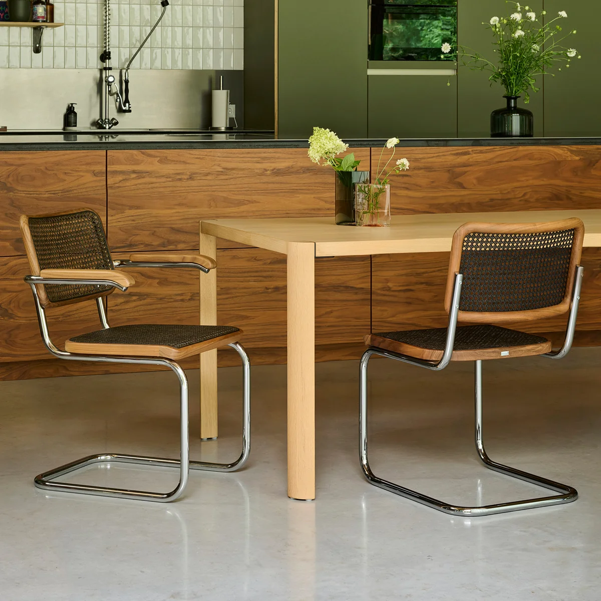 Thonet - S 32 Freischwinger
