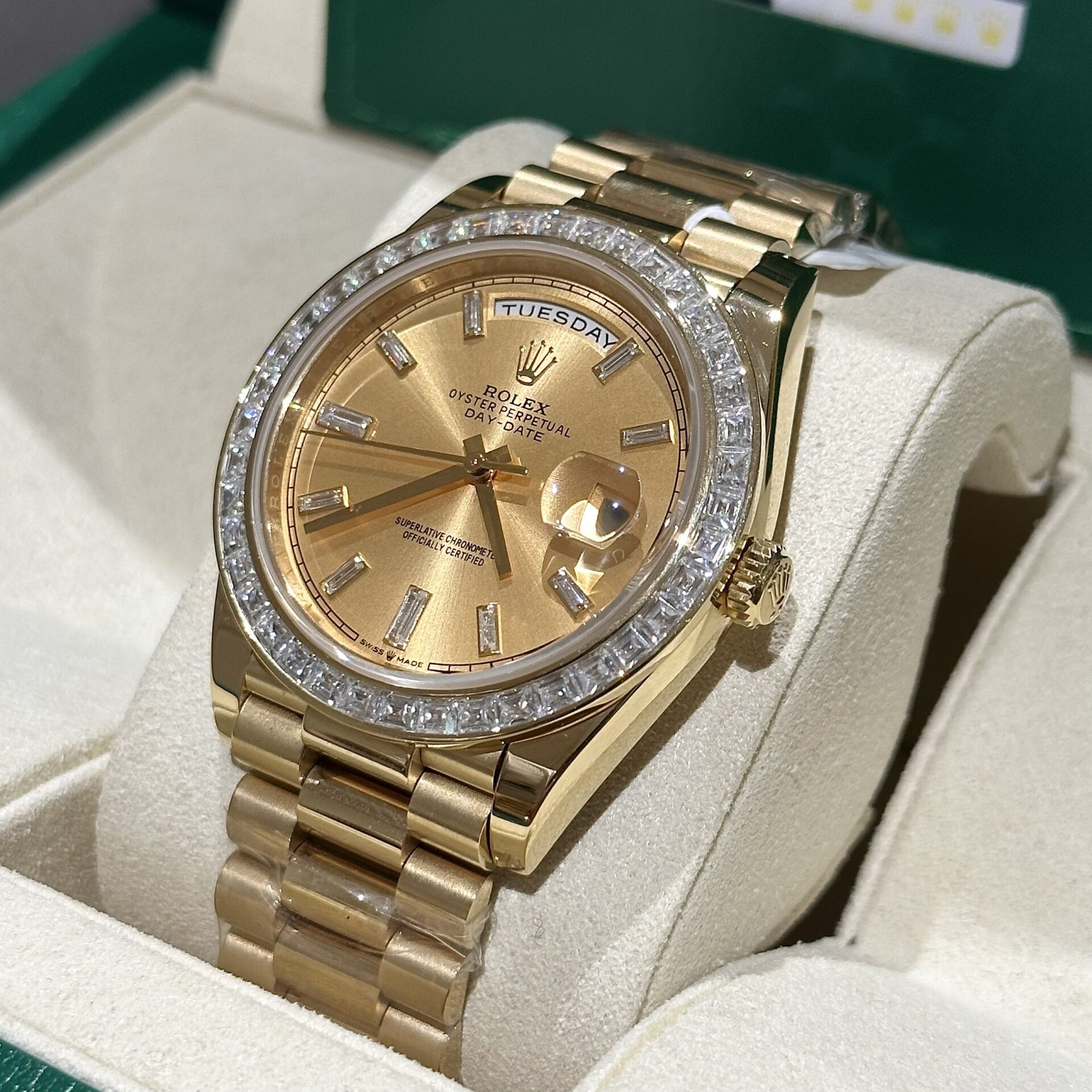 Rolex Day-Date YG Plated Champagne Dial Baguette Diamond 40mm Super Clone