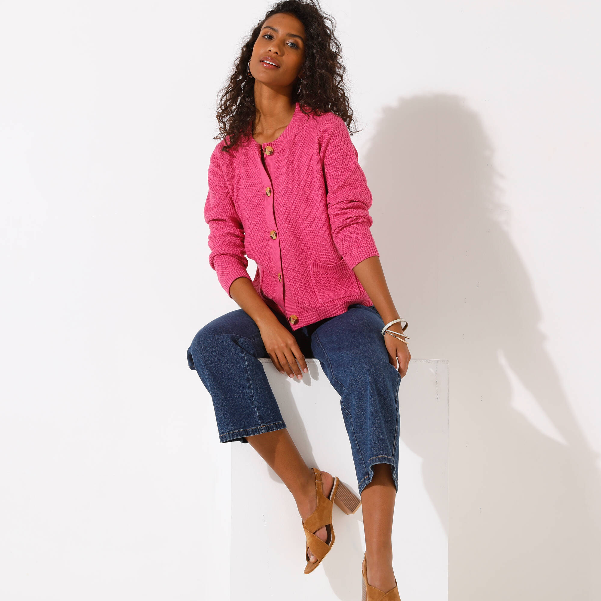 Gilet paletot maille fantaisie, boutons effet corne