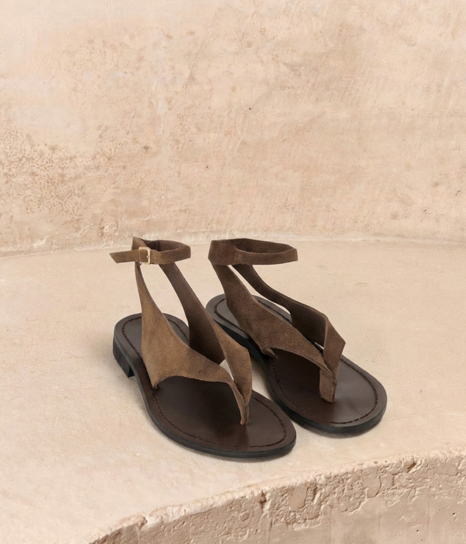 Sandales tongs taupe Bari