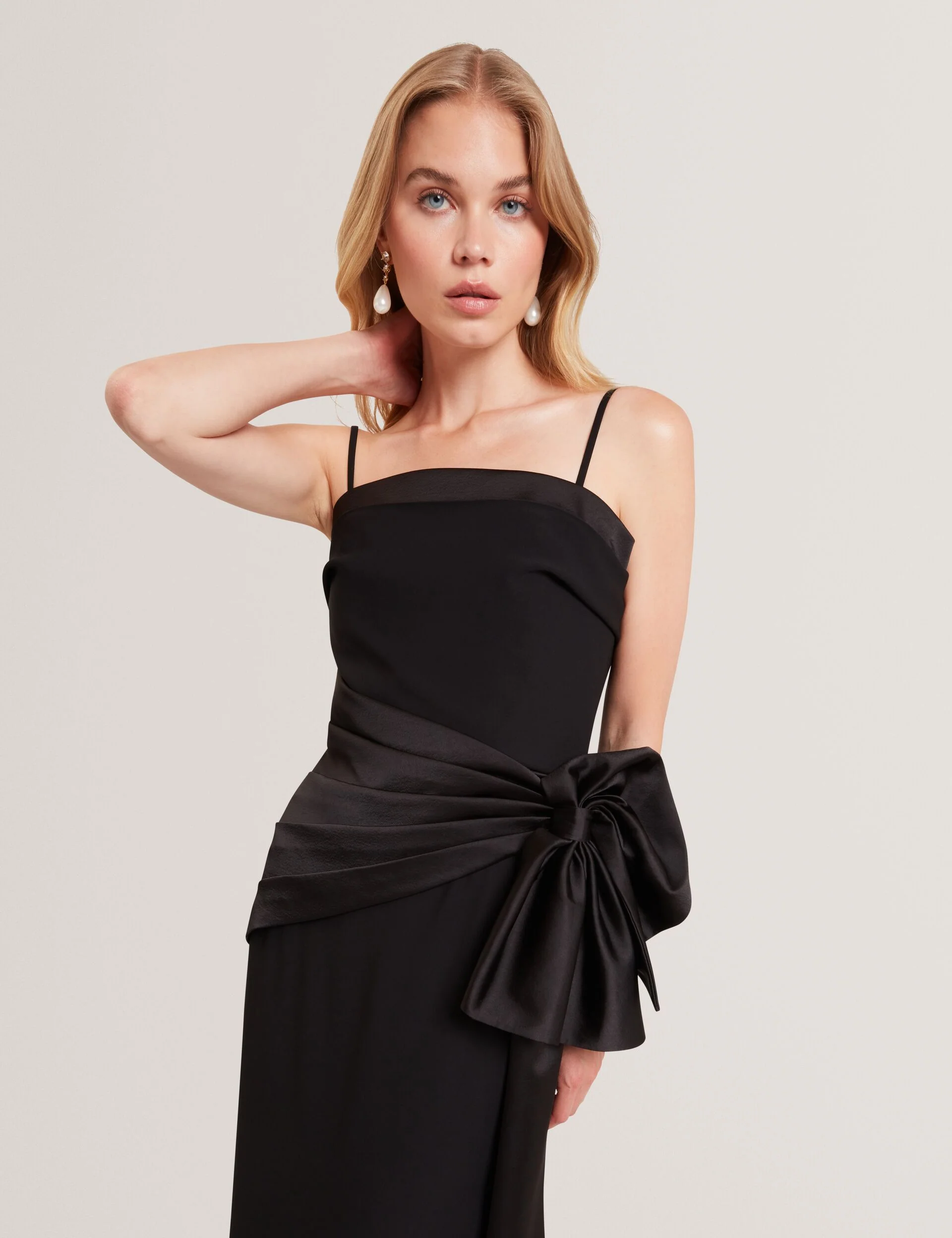 XENID | BLACK