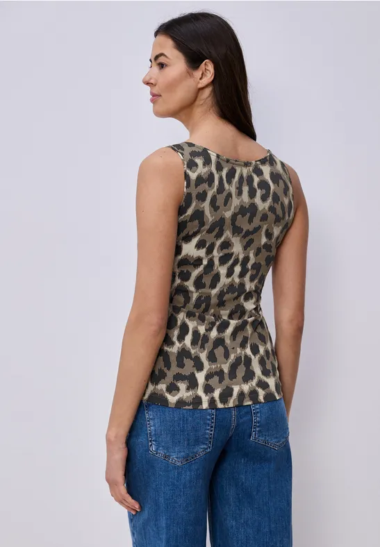 Basic Top mit Rundhals im Leo-Muster