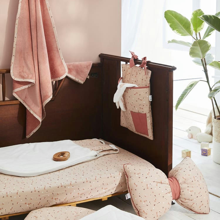 - Cape de bain avec gant imprimé rose (70 x 70 cm)