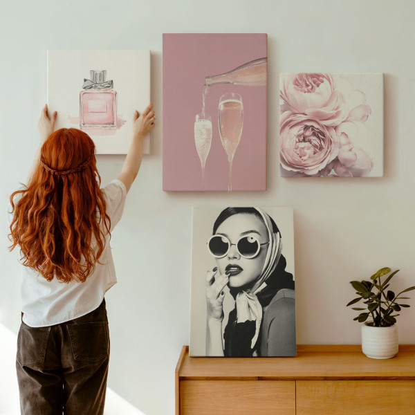 Obraz canvas 4 częściowy Akcesoria róż |40x40, 40x60| Wallfluent