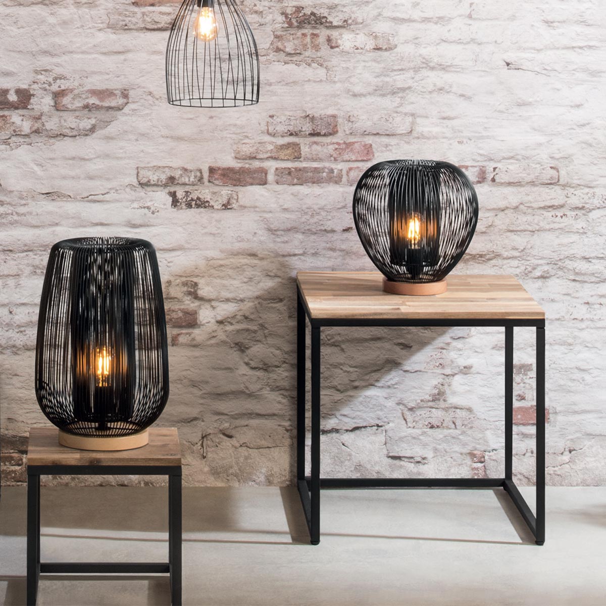 Wired lamp "Noda" Black metal, H.27 cm