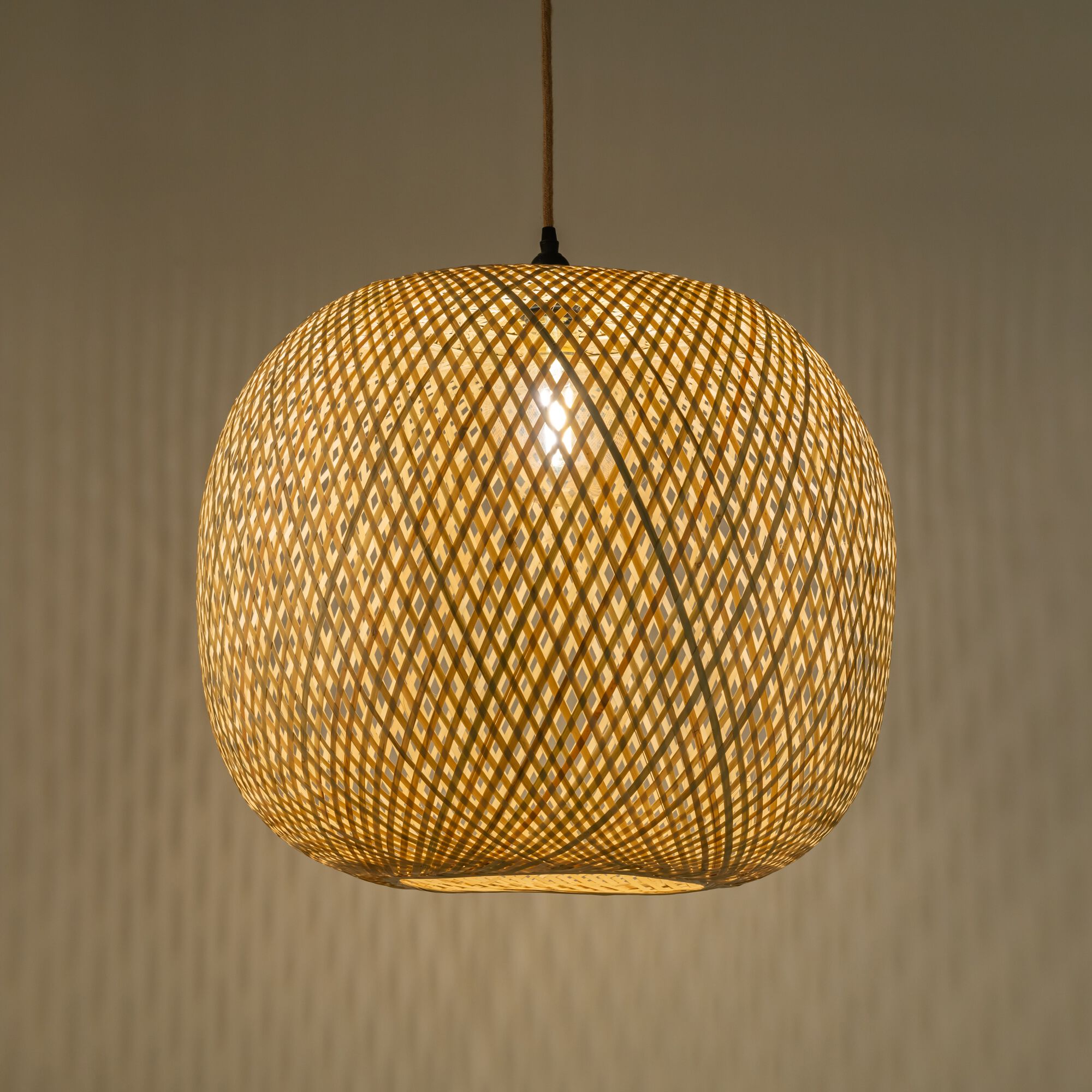 SAGONE - Suspension non électrifiée en bambou D57cm - naturel