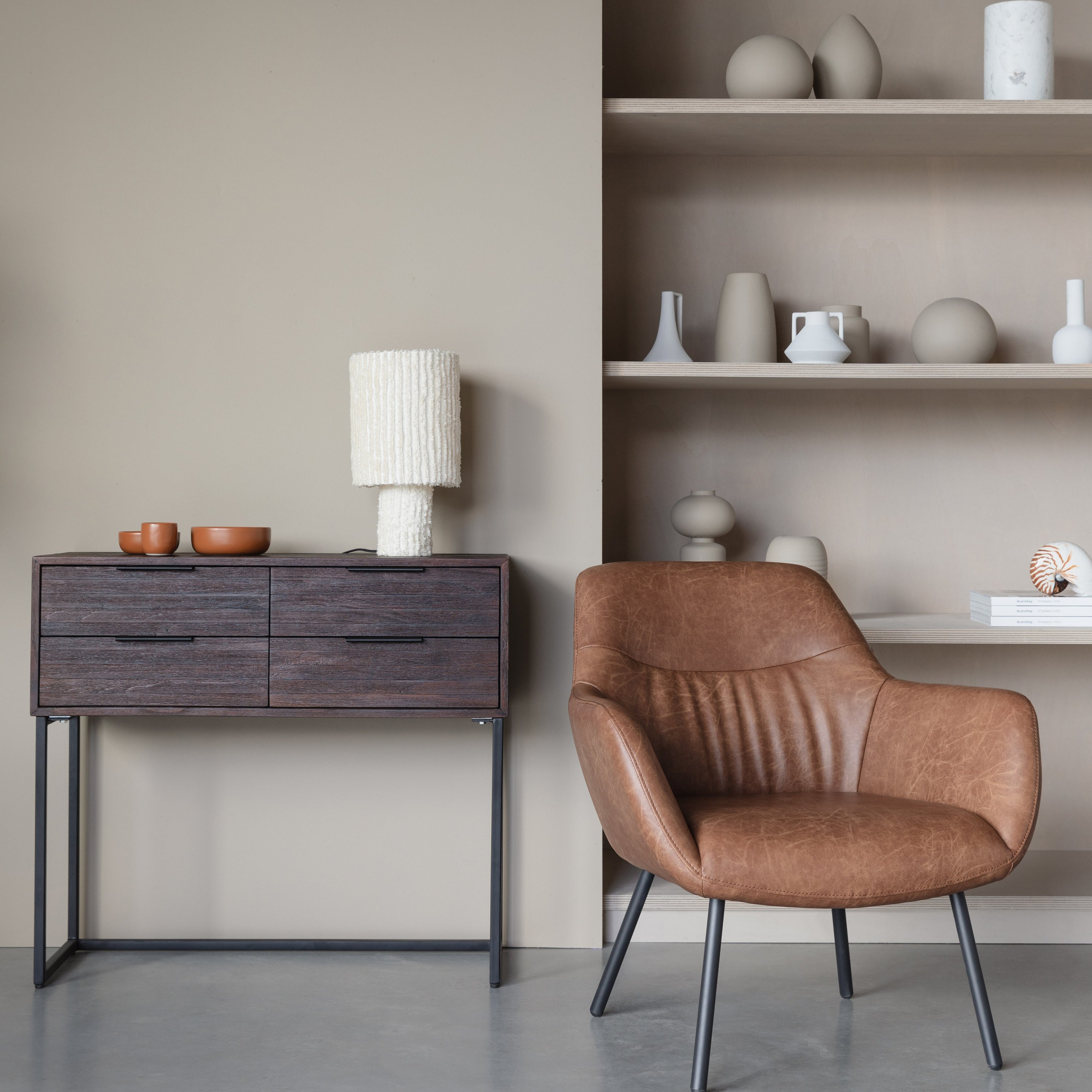 by fonQ Checkers Ladekast - Teakhout