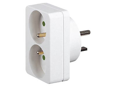 Adaptateur 2P T 2 fiches 16 A vers socle 20 A Legrand