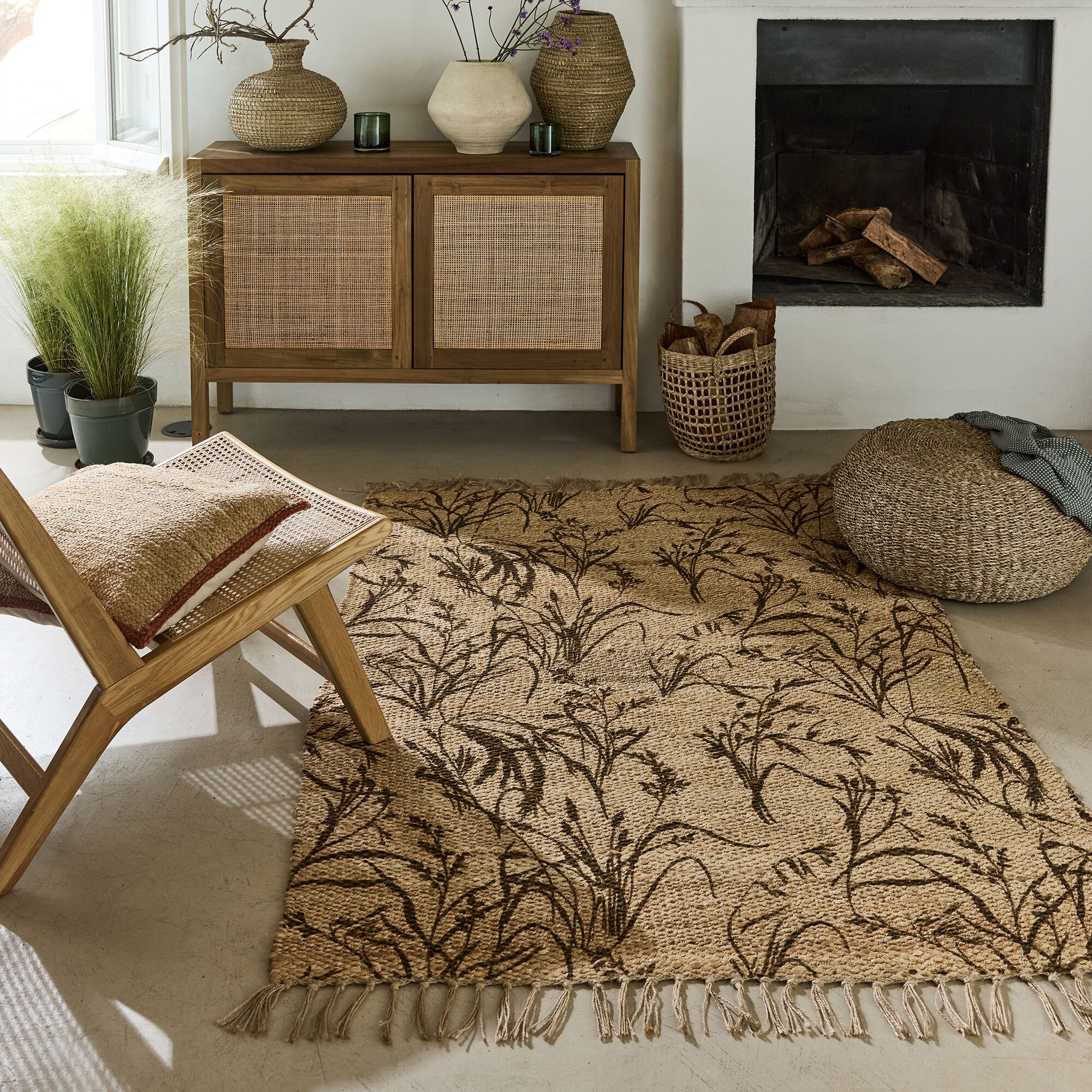 OYAT - Tapis en jute à motif végétal finition franges 120x170cm - naturel