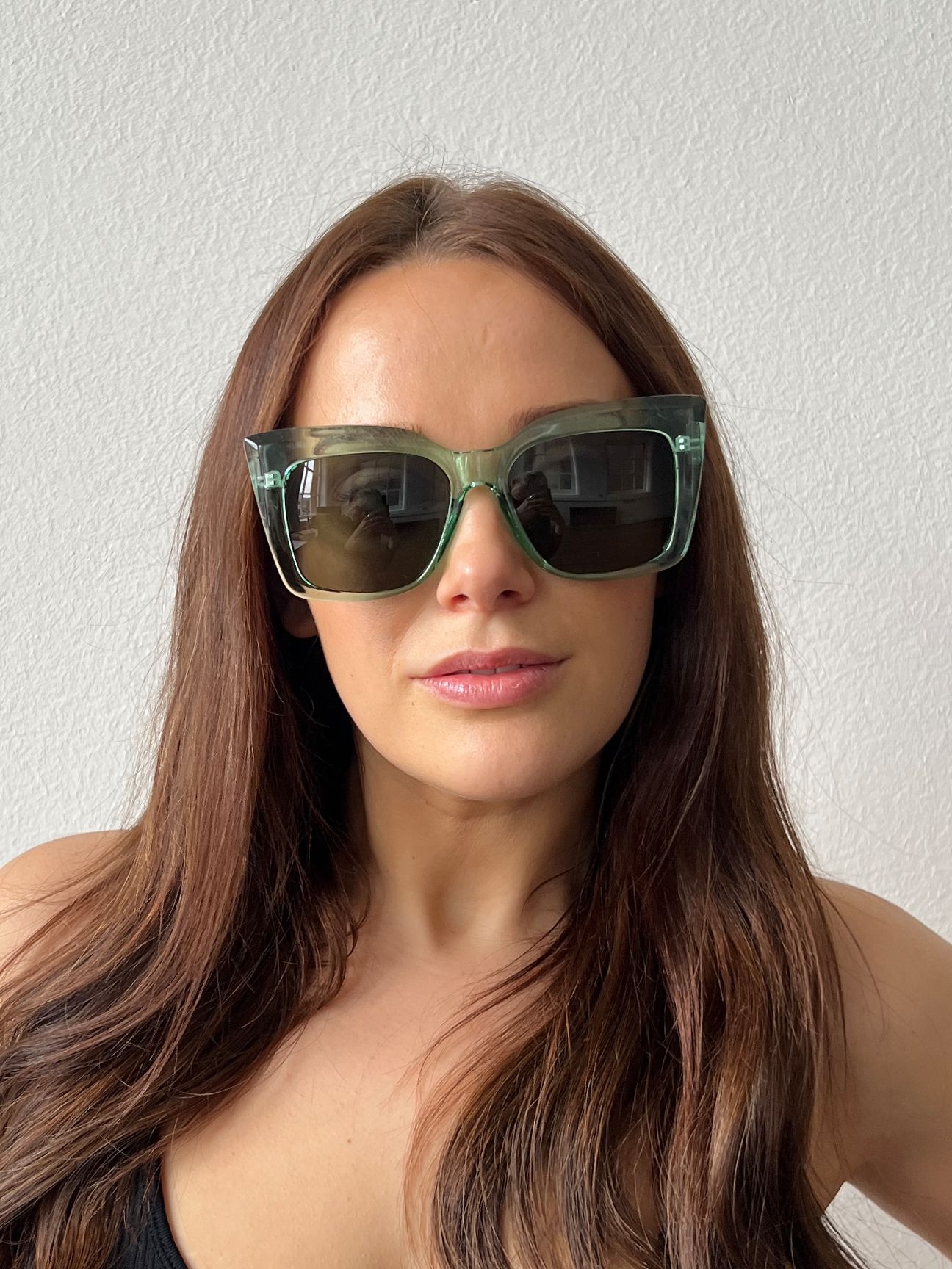 SVNX Clear plastic frame cat eye style sunglasses