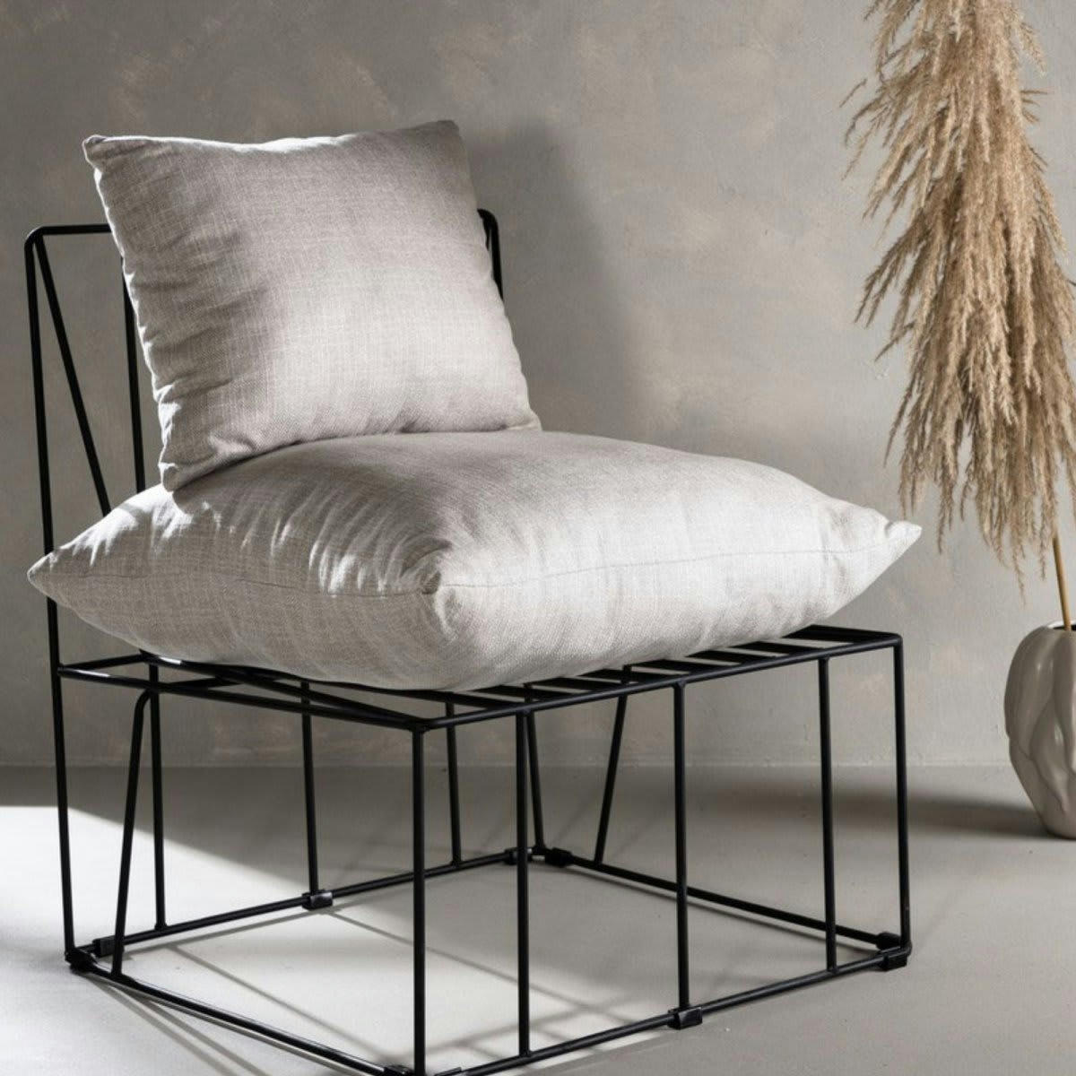 TEL - Fauteuil moderne en tissu beige et métal noir