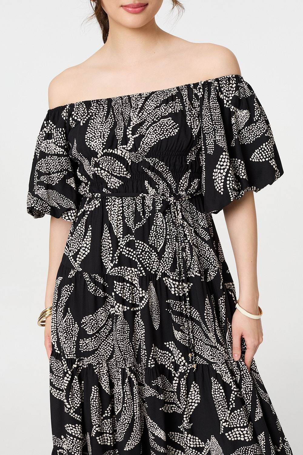 Izabel London Leaf Print Puff 1/2 Sleeve Midi Dress
