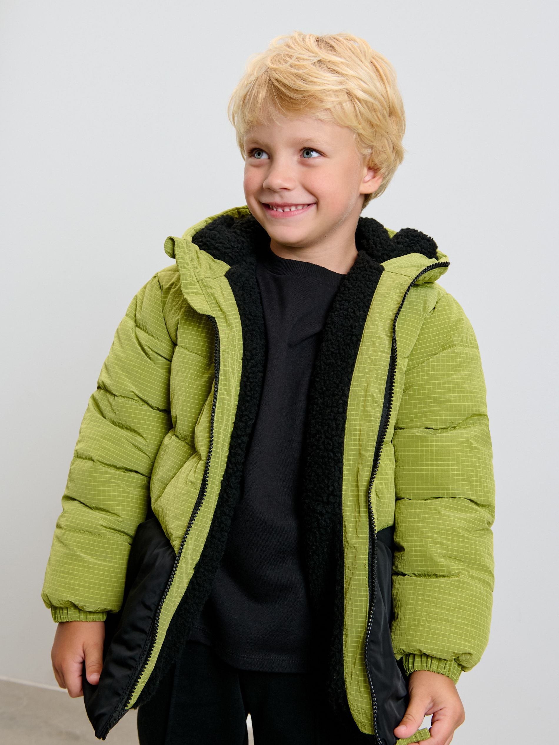 Kurtka puffer z kapturem