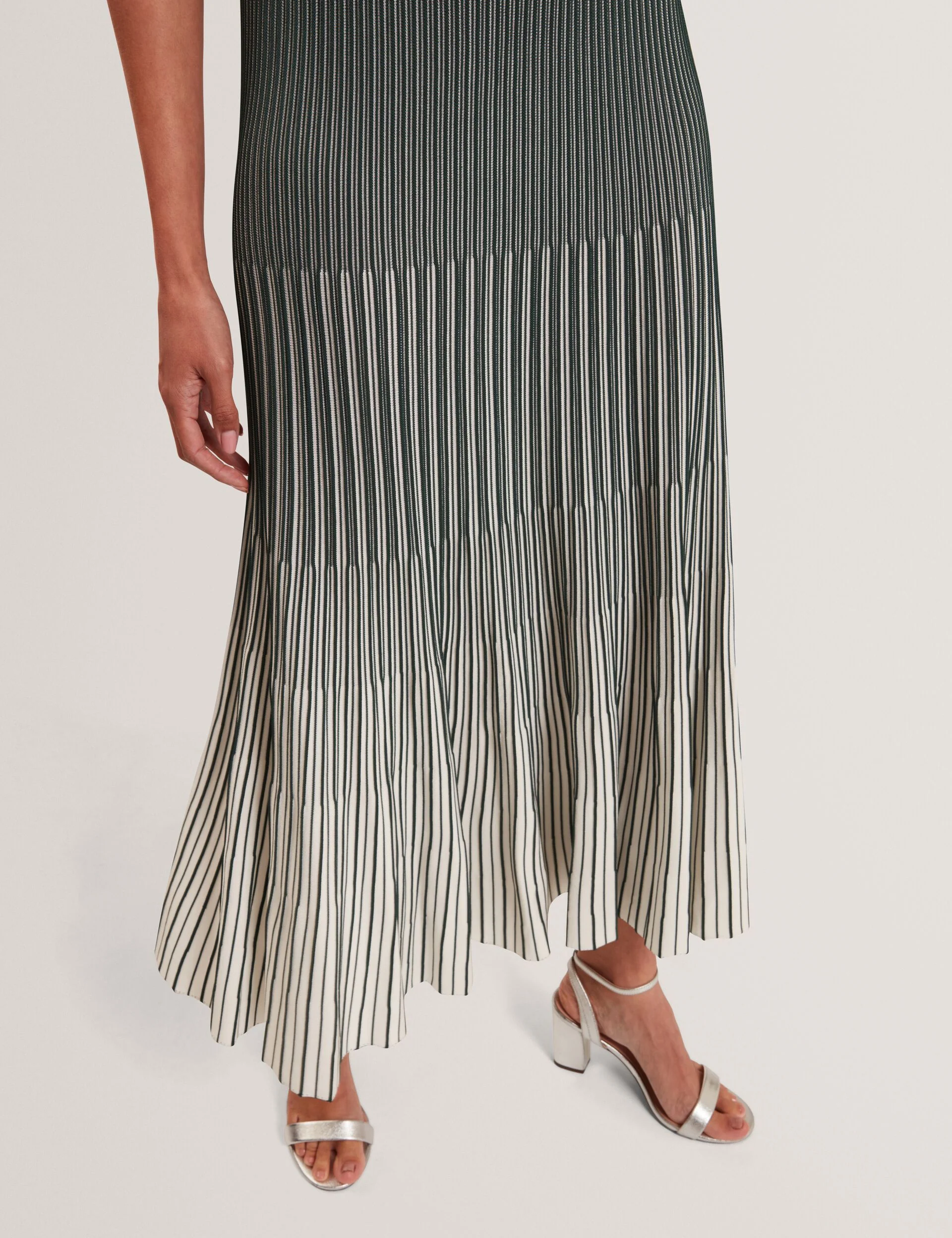 DILYLAA | DARK GREEN