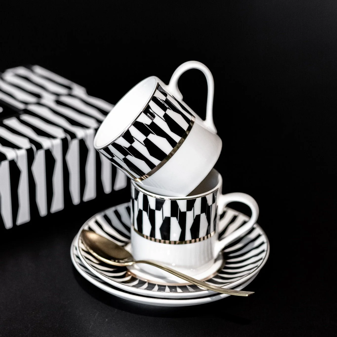 Conjunto de 2 Chávenas de Café BLACK CAT