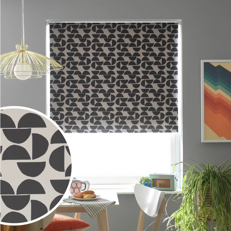 Habitat Geometric Blackout Black Roller Blind - 90cm