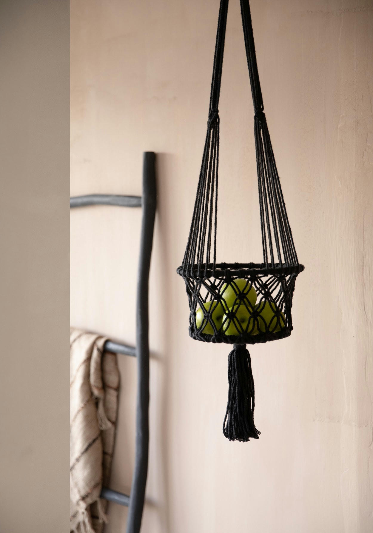 MACRAME - Suspension de plantes en coton noir grande
