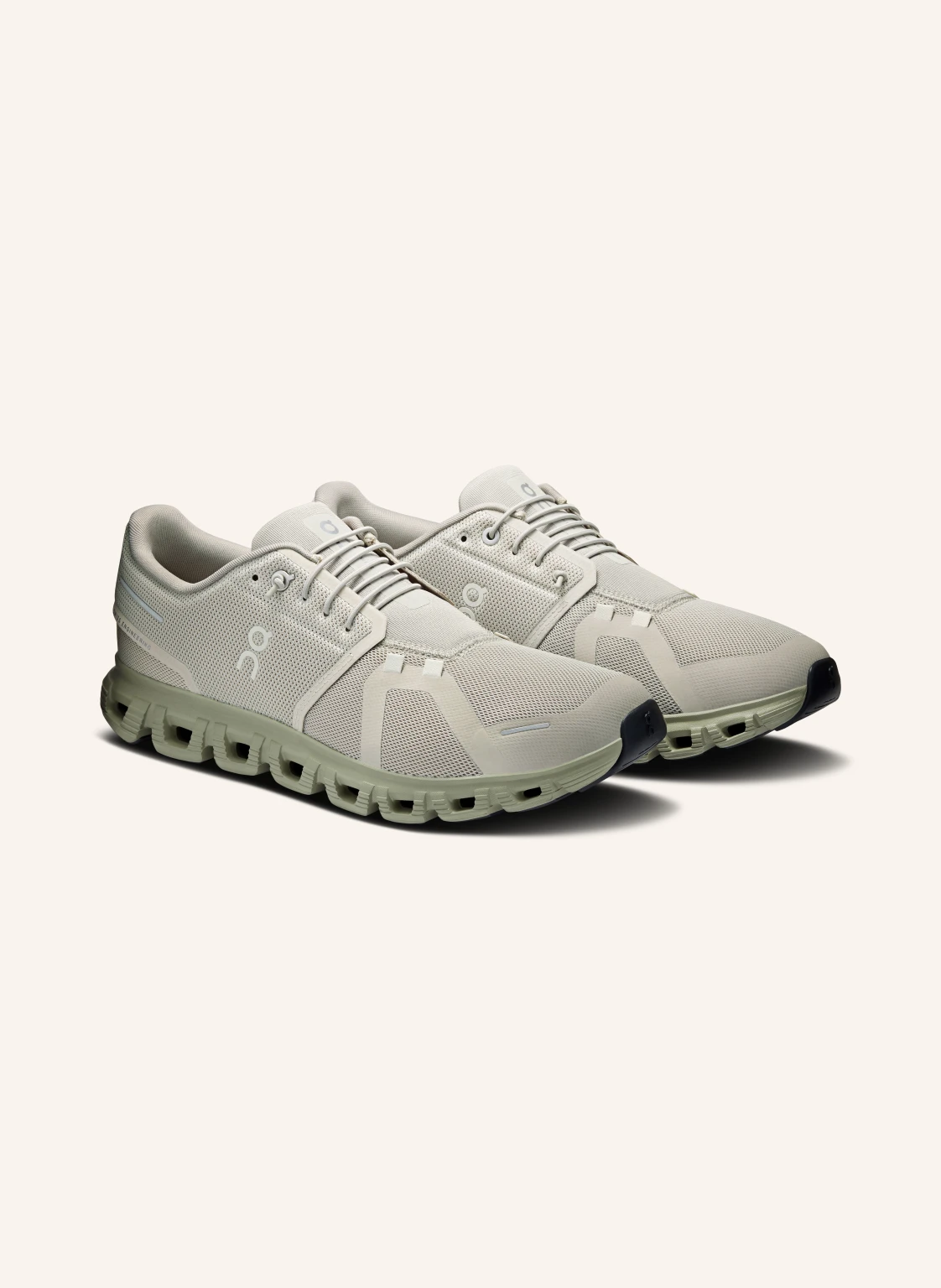 On Sneaker CLOUD 6