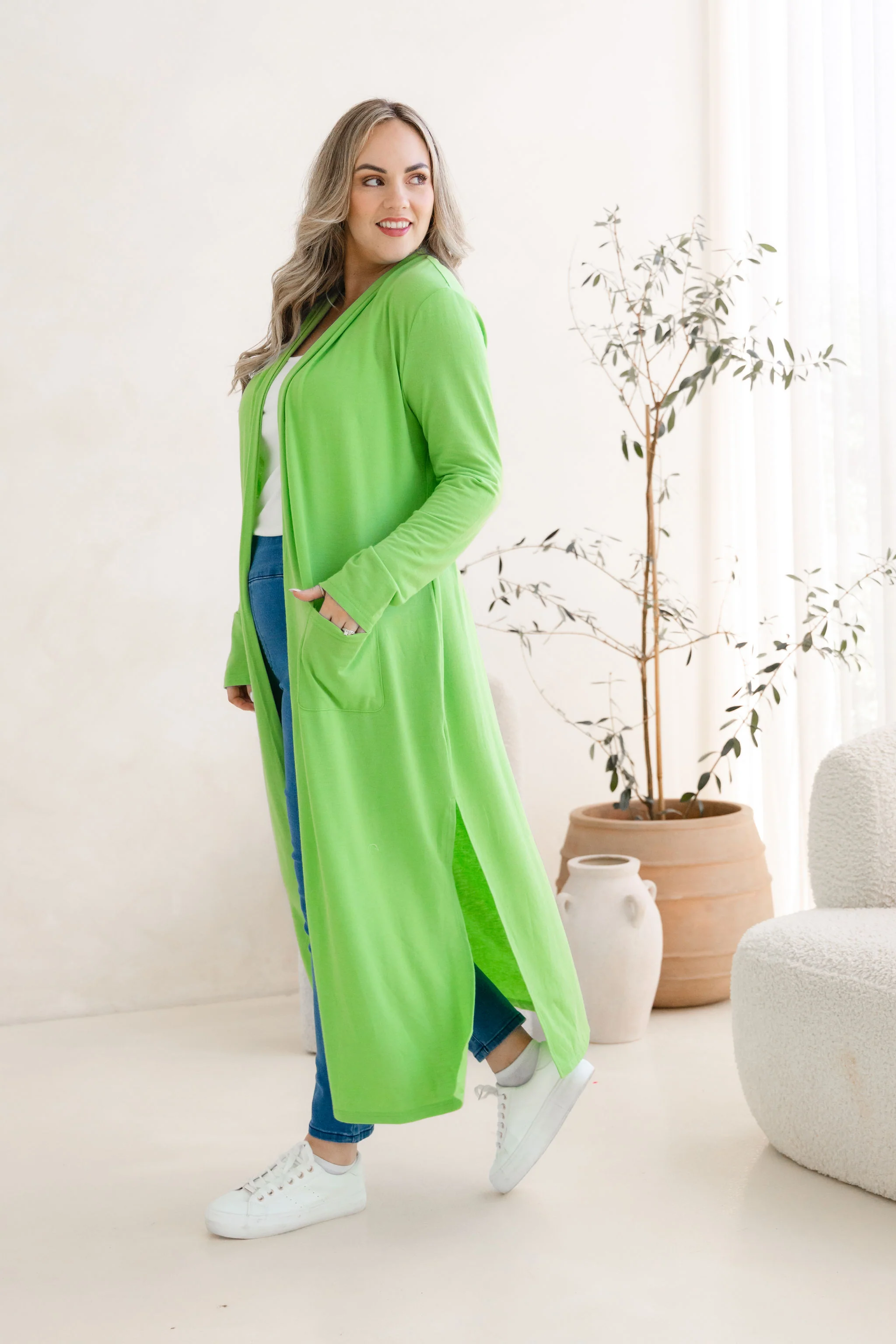 Jane Cardi Maxi Length in Apple