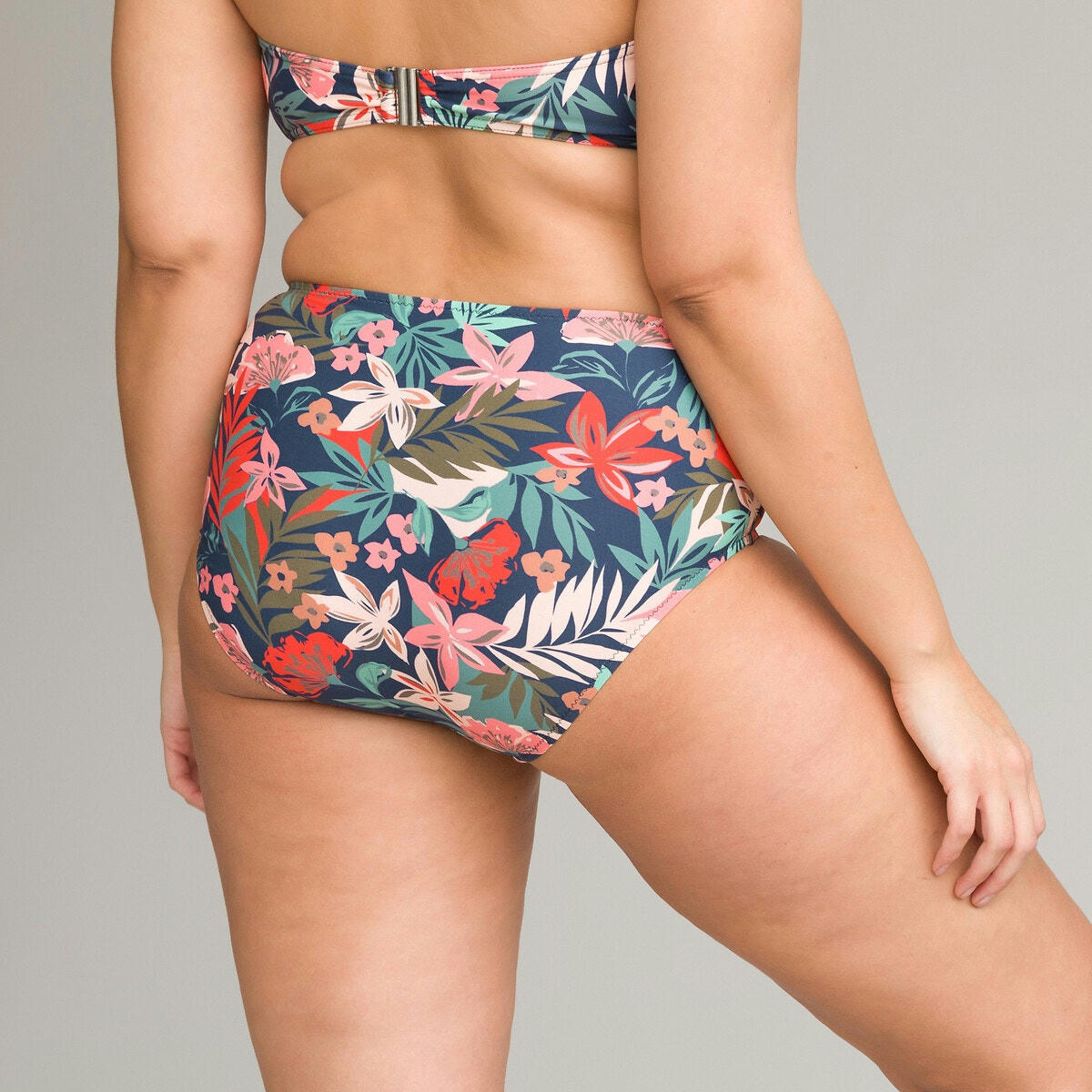 Bas de maillot de bain culotte effet ventre plat