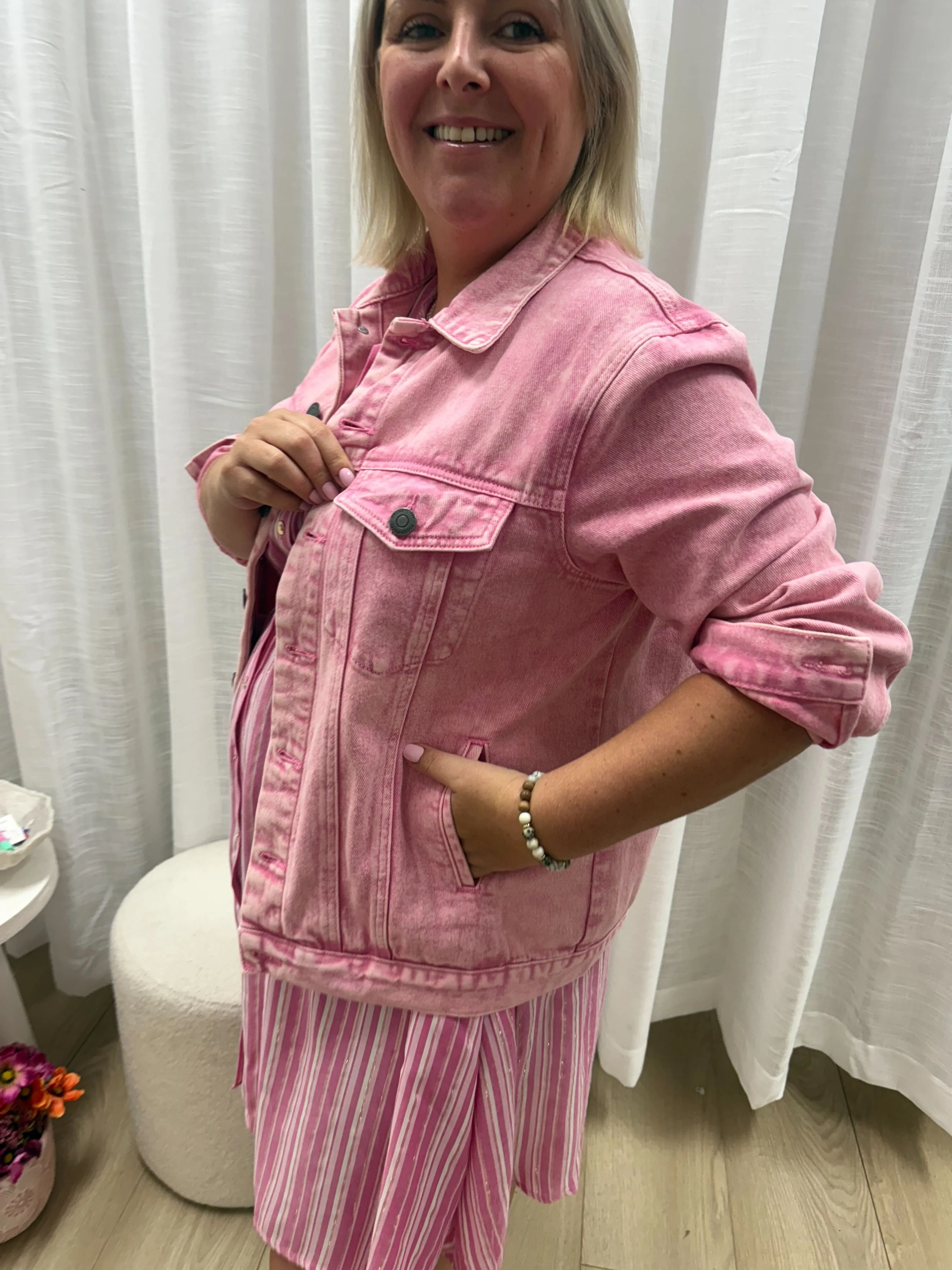 Hayden Boyfriend Denim Jacket in Pink Wash