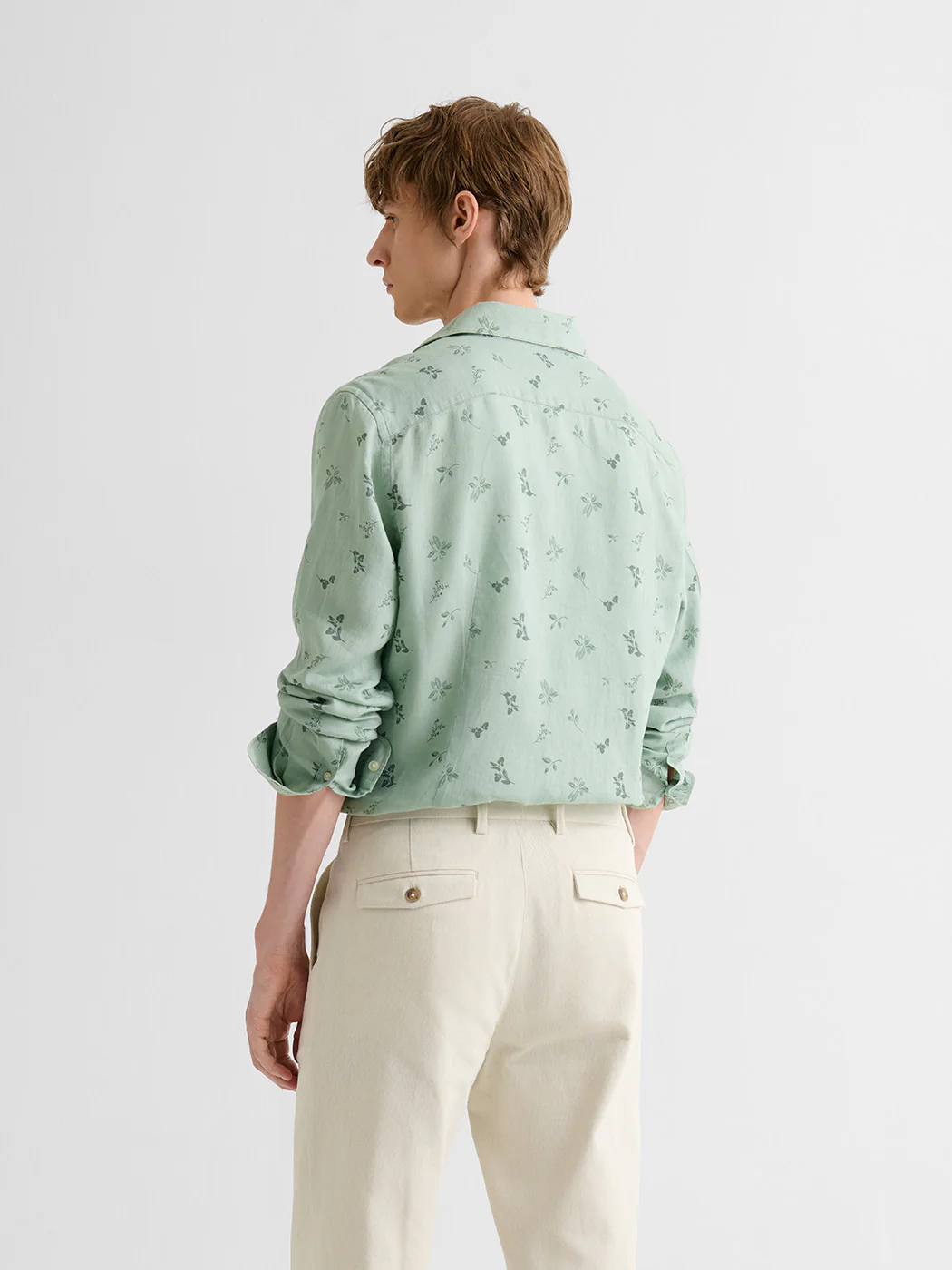 Chemise slim en lin fleurie