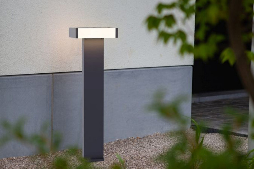 Lampa ogrodowa CONROY wys:71,5 cm antracytowa LED 1x18W 1300lm IP54 Lutec