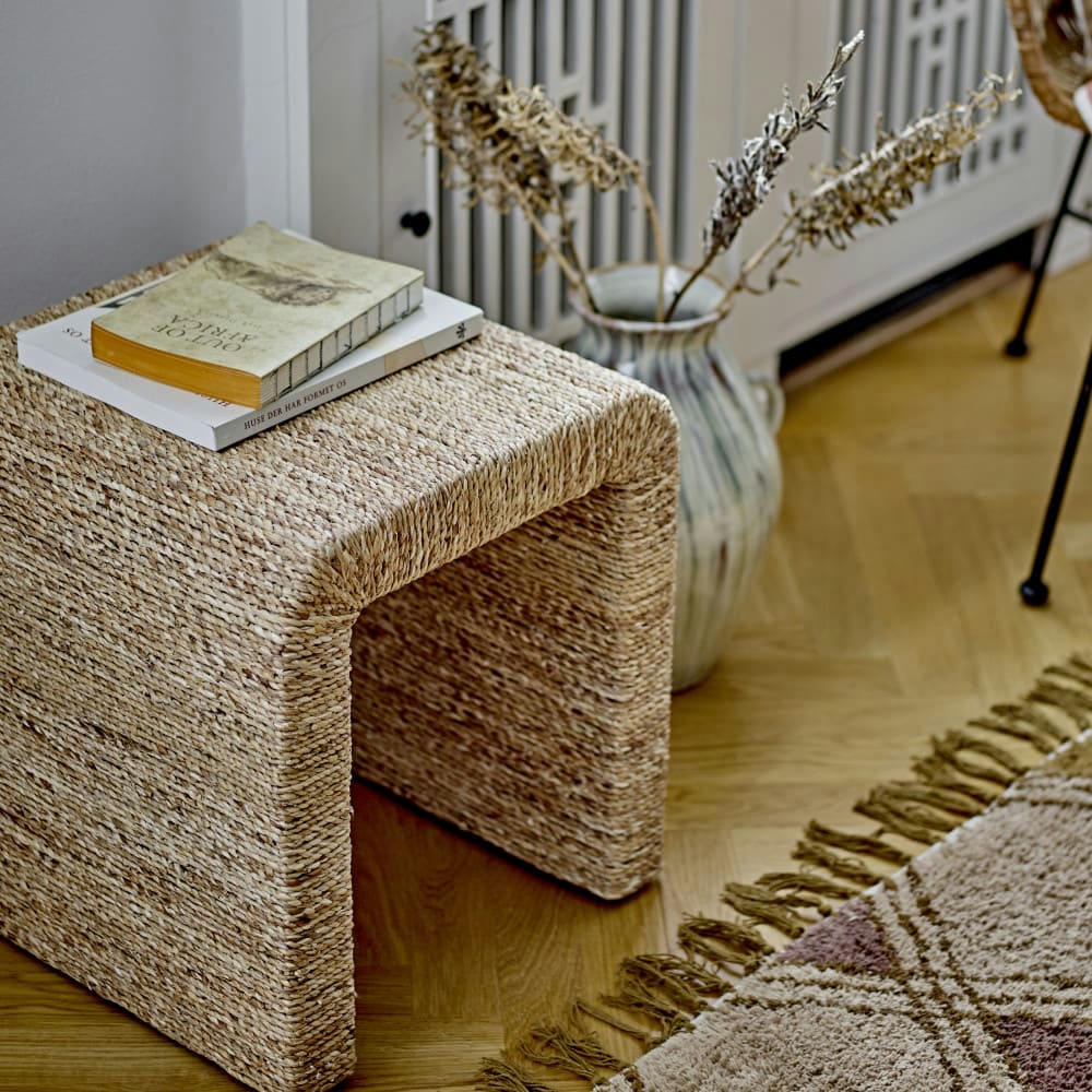 KIEN - Tabouret en jacinthe d'eau tressé naturel