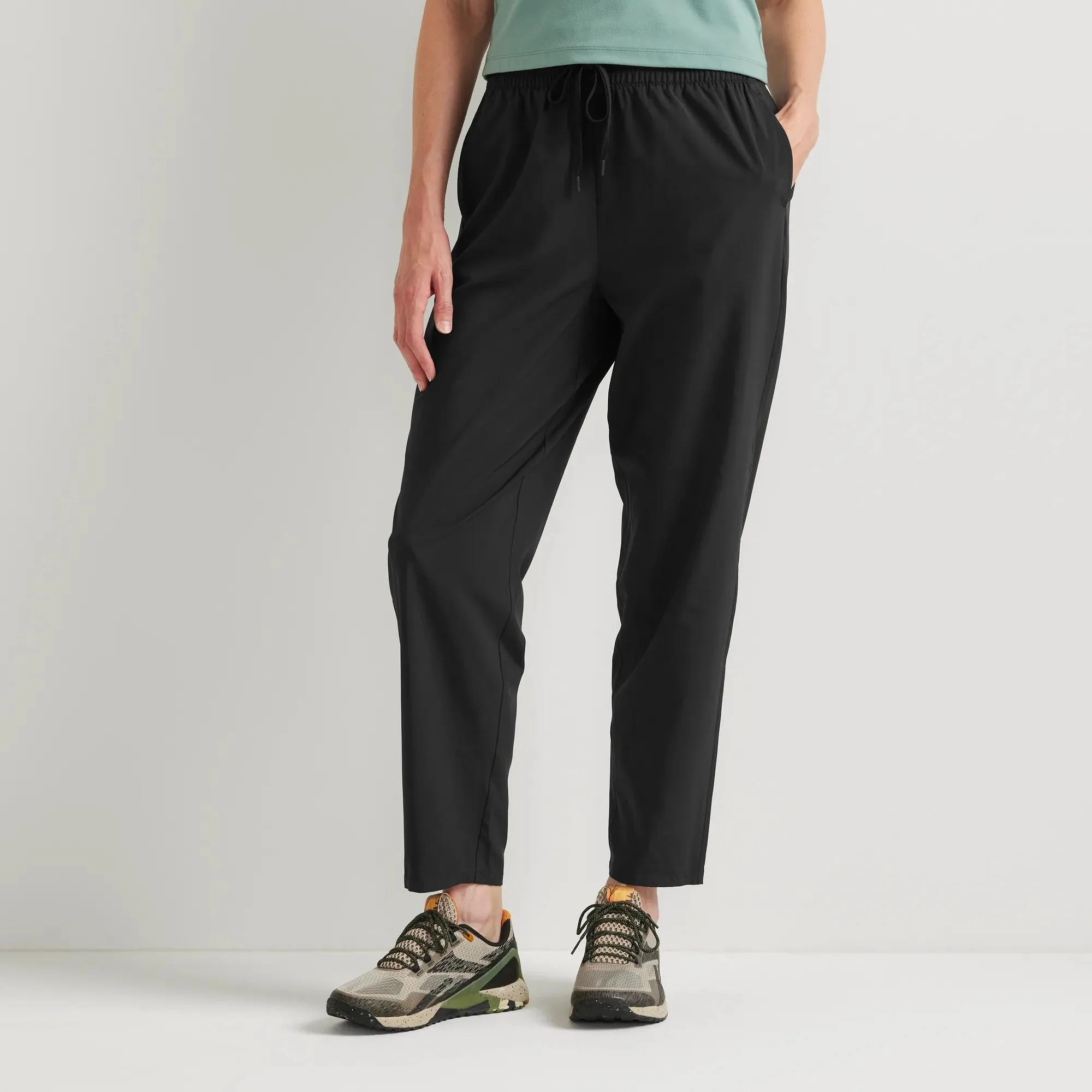 Women's Departure Stretch Tie-Front Ankle Pants