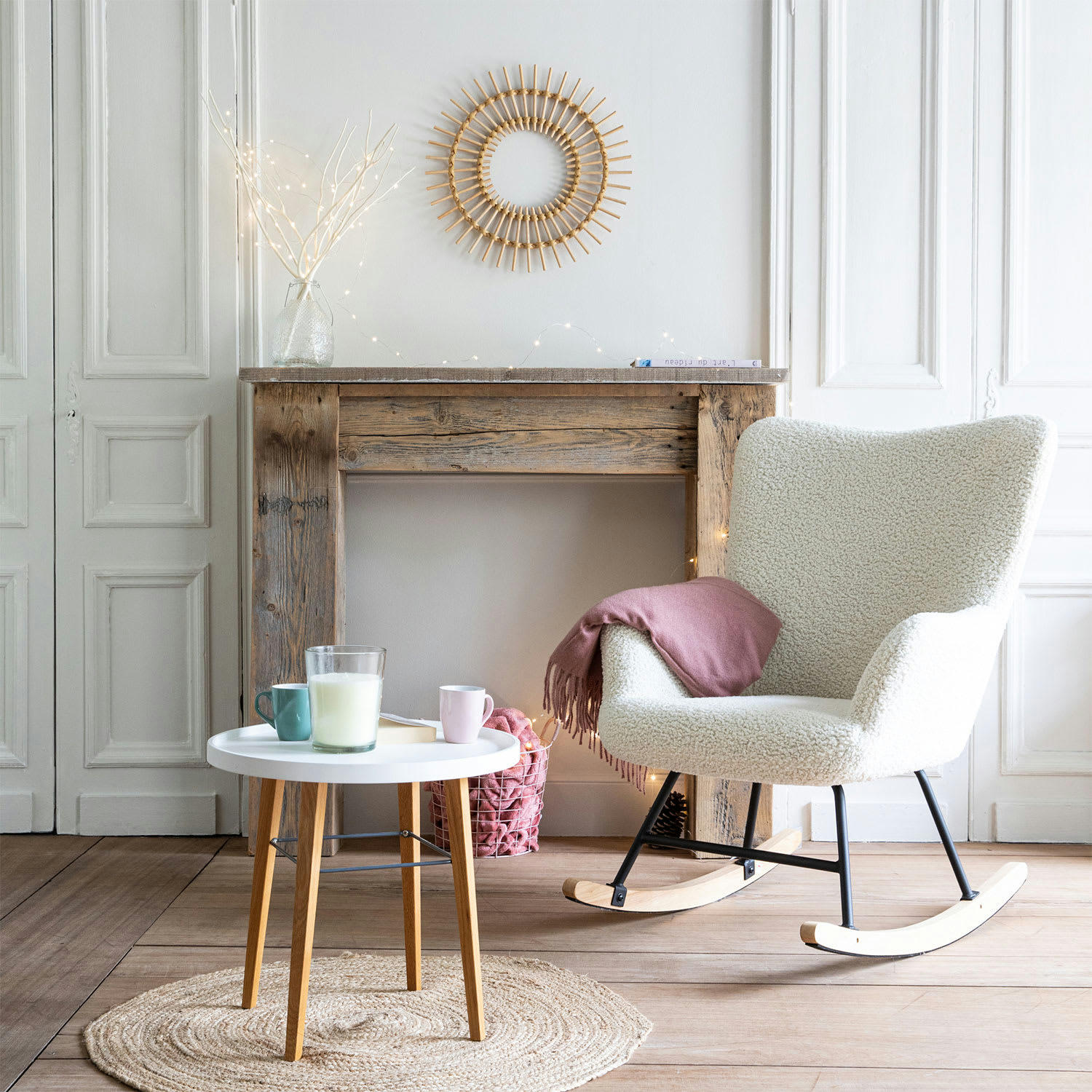 KAIRA - Fauteuil à bascule en tissu bouclette beige