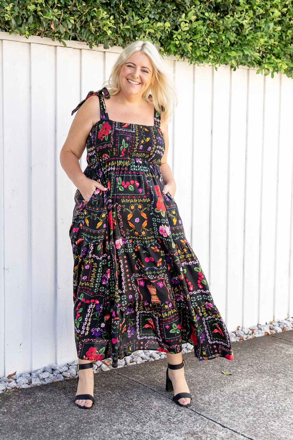 Allegra Maxi Dress in Sweet Bee