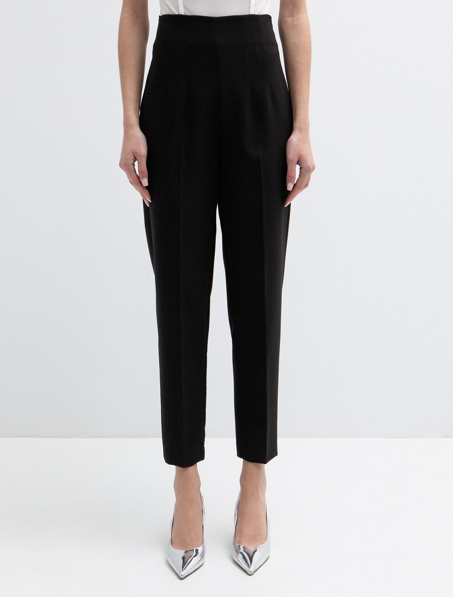 Ψηλόμεσο παντελόνι με ραφές